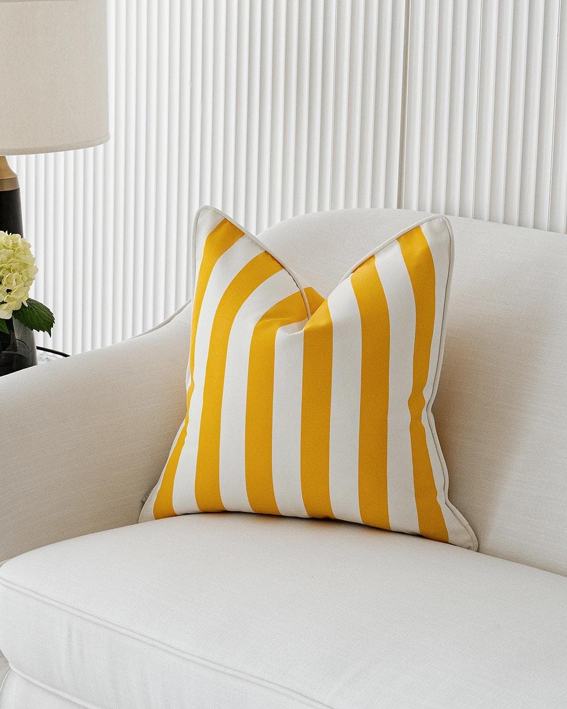 aelia-gaze-yellow-outdoor-lifestyle-front-view-cushion-id-AR101866
