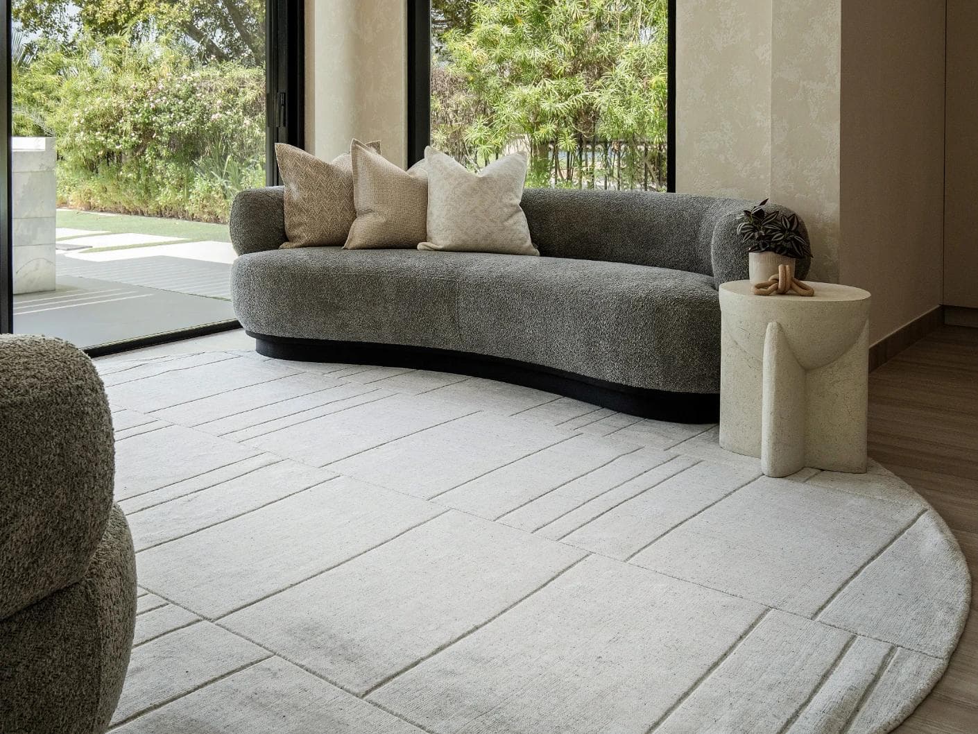 Elliot Alba carpets in grey and white, shown in a lifestyle front view as image 1